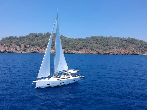 Dufour 390 från Sail On Yachting i Marmaris