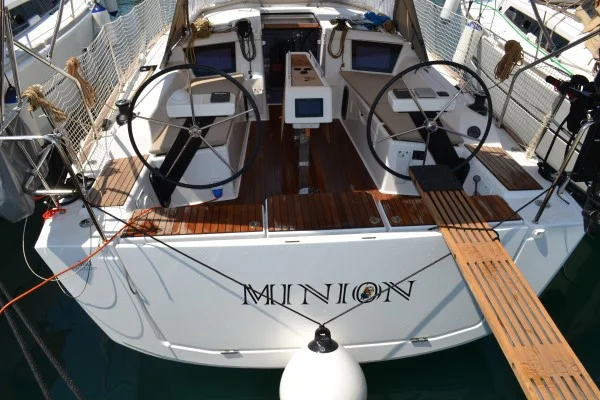 Dufour 360 Grand Large yritykseltä Reful Yachting Sukošanissa