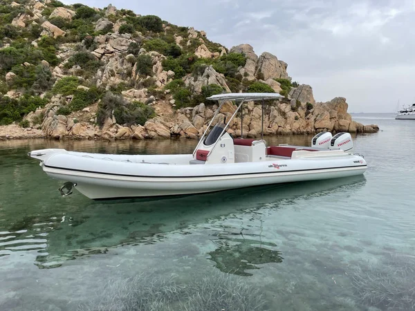 Altamarea Wave 27 GT av Enjoyacht i Cannigione