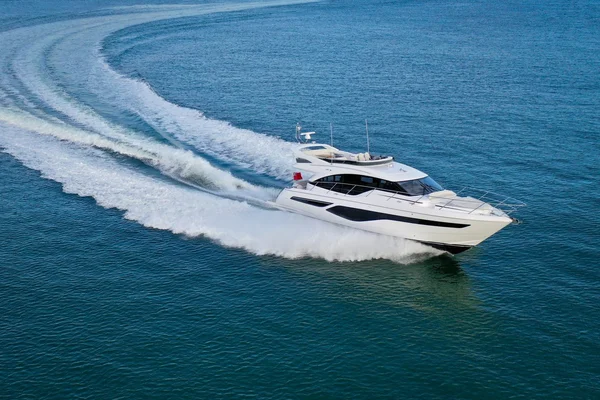 Princess 55 Fly von Prime Yachting in Podstrana