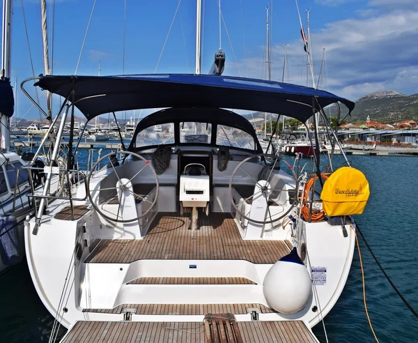 Bavaria 46 Cruiser van BavAdria in Kaštel Gomilica