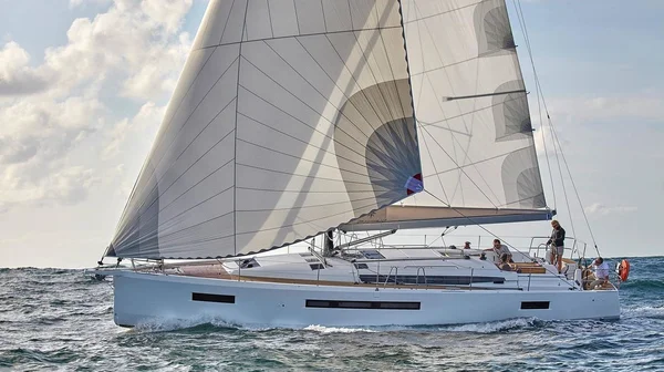 Sun Odyssey 490 from Athenian Yachts in Zakynthos