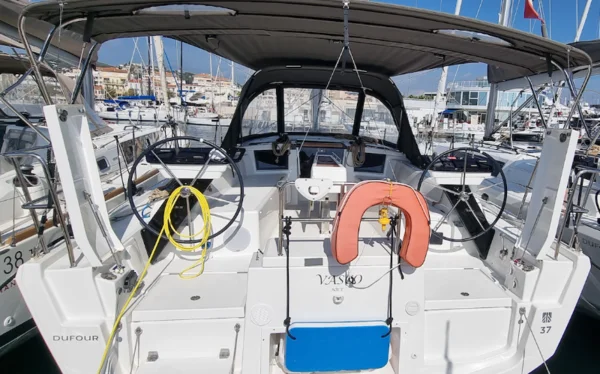 Dufour 37 della Seaways Yachting a Golfe Juan