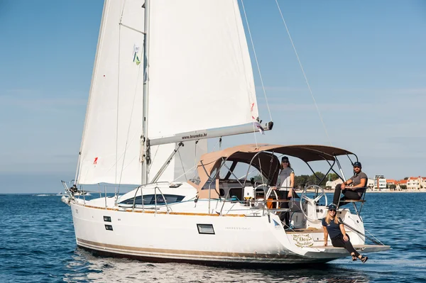 Elan Impression 40 de Bruneko Yacht Charter en Zadar