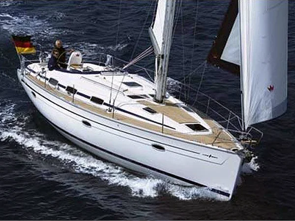 Bavaria 39 Cruiser from DeToni Charter in Trogir