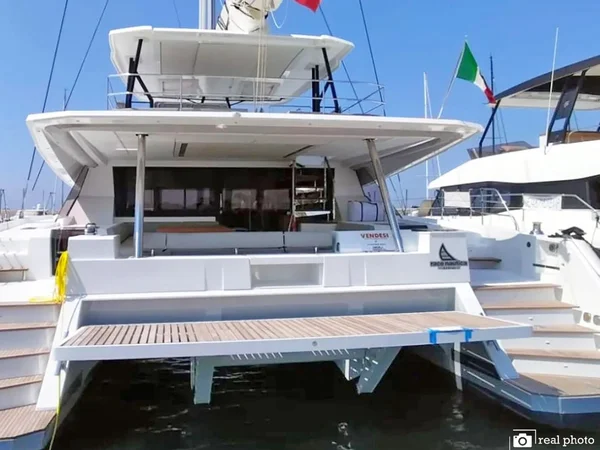 Samana 59 från Aladar Sail i Castellammare di Stabia