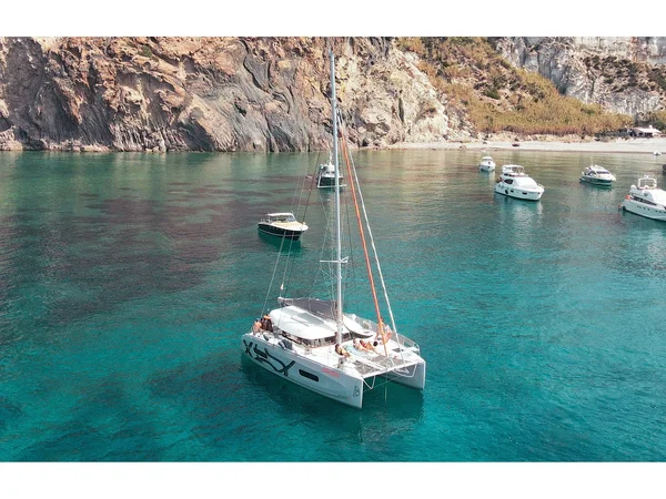 Excess 11 de Sailing in Italy Charter en Roma