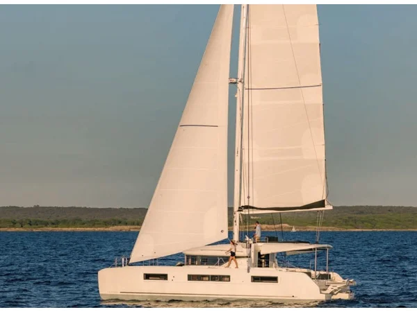 Lagoon 50 af VPM Bestsail i Victoria