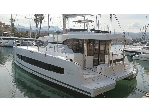 Bali Catspace from World Wide Charter in Furnari