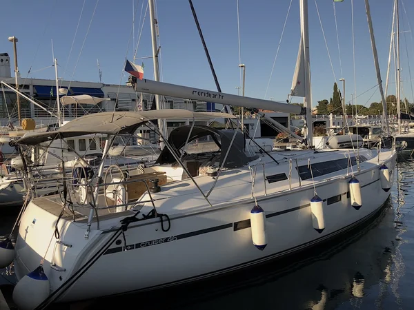 Bavaria 46 Cruiser yritykseltä KWS Adria Zadarissa