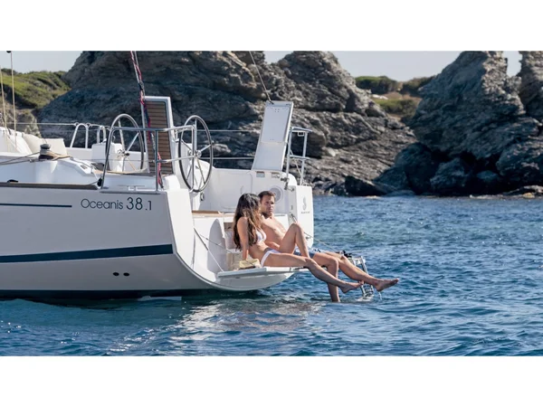 Oceanis 381 von Yildiz Yachting in Fethiye