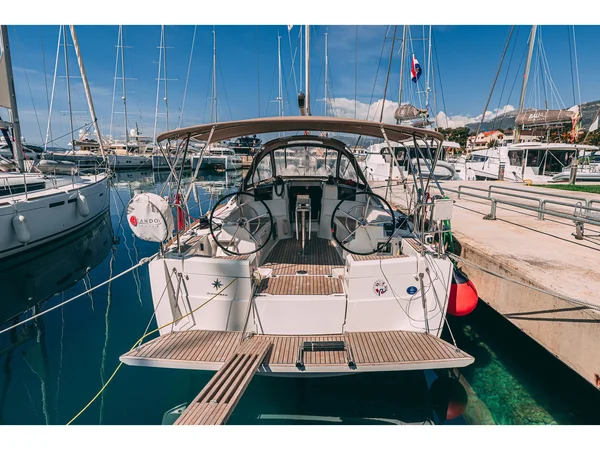 Sun Odyssey 389 von Candor Yachting in Kaštel Gomilica