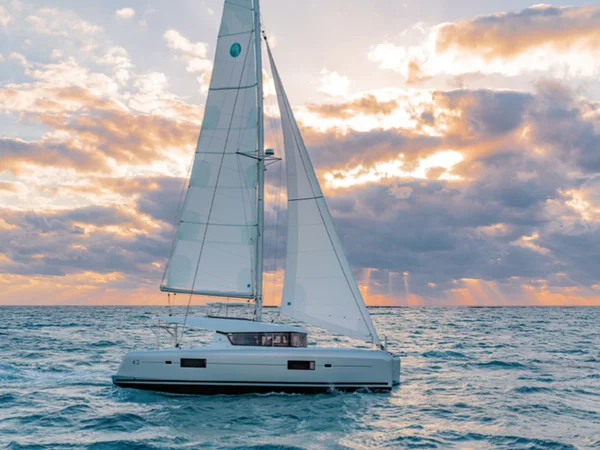 Lagoon 42 da NSS Charter em St. George’s
