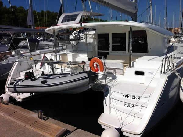 Lagoon 400 av Adriatic Yacht Charter i Medulin