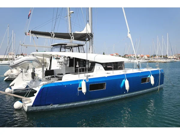 Lagoon 42 de Master Yachting en Sukošan