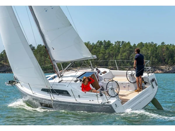 Oceanis 30.1 yritykseltä NSS Charter Portiscossa