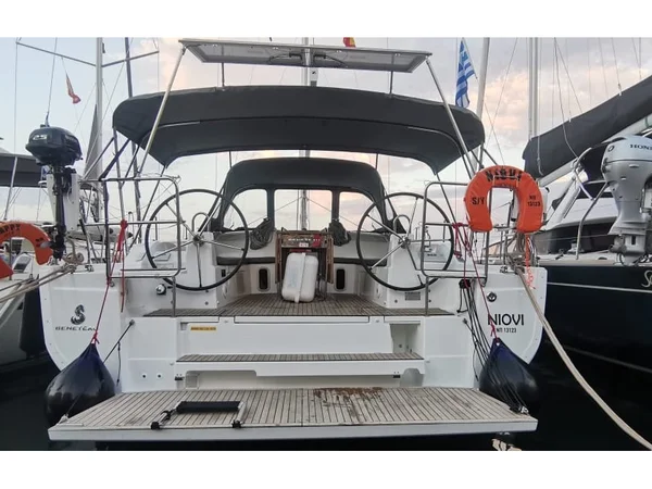 Oceanis 40.1 from Nomicos Yachts in Preveza