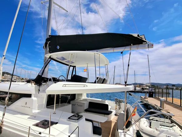 Lagoon 46 from Rumbo Norte in Sant Antoni de Portmany