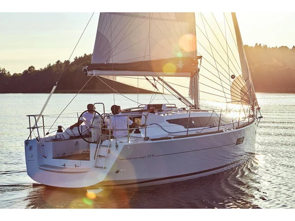 Sun Odyssey 319 da Sail Aegean Europe em Volos