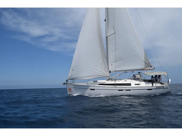 Bavaria 46 Cruiser from Marina Yacht Charter in Palermo