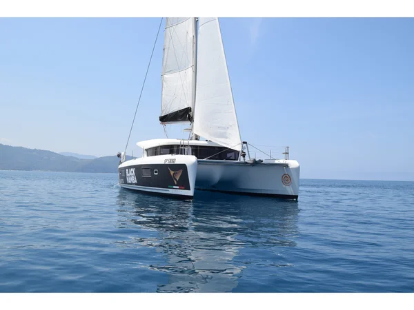 Lagoon 42 par Marina Yacht Charter à Palerme