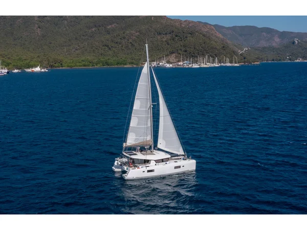Lagoon 42 from Sailera Yacht Charter in Marmaris