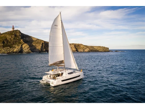 Bali 4.6 van Asmira Marine in Göcek