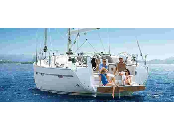 Bavaria 46 Cruiser da Zen Yachting em Skiathos