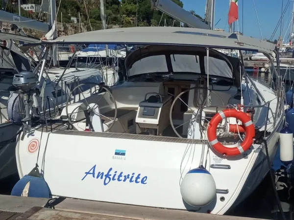 Bavaria 46 Cruiser från Marina Yacht Charter i Marsala