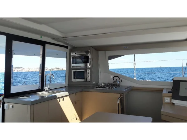 Fountaine Pajot Lucia 40 from VELANOMADA YACHT CHARTER in Girona