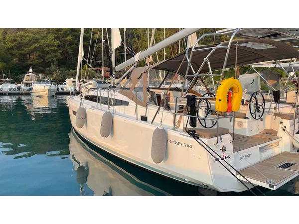 Sun Odyssey 380 da Just Sail Charter em Göcek