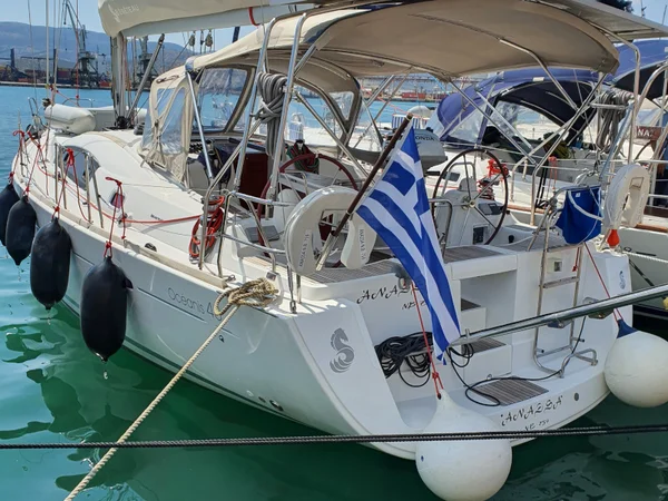 Oceanis 40 da Chatzigiannis Yacht - Sailing Holidays Hub em Volos