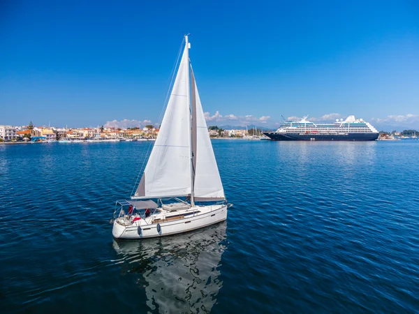 Bavaria 37 Cruiser from Butch Sailing in Preveza