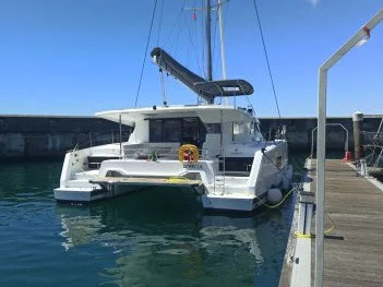 Fountaine Pajot Astréa 42 par Sail on Wave à Marsala