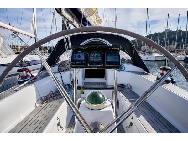 Grand Soleil 43 från Flo Sail i Punta Ala