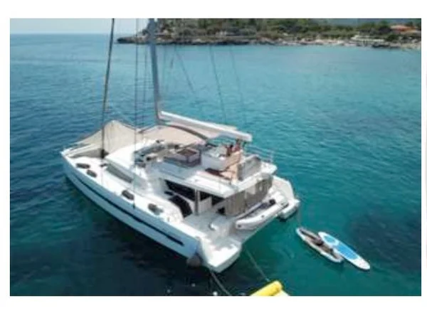 Bali 5.4 from Marina Yacht Charter in Palermo