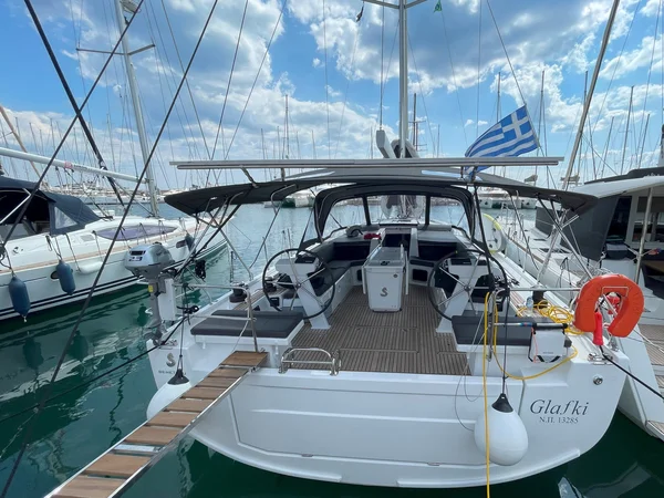 Océanis 51.1 from Greek Sails in Athens