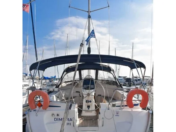 Bavaria 39 Cruiser par Sailing Kavala à Kavala