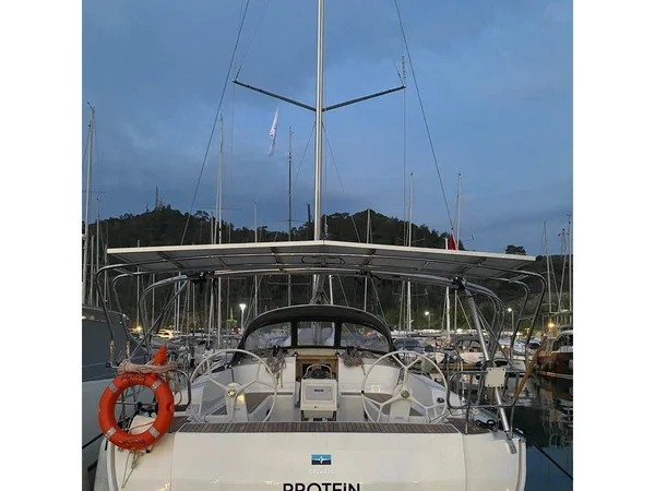 Bavaria 46 Cruiser par DNA Sailing à Marmaris