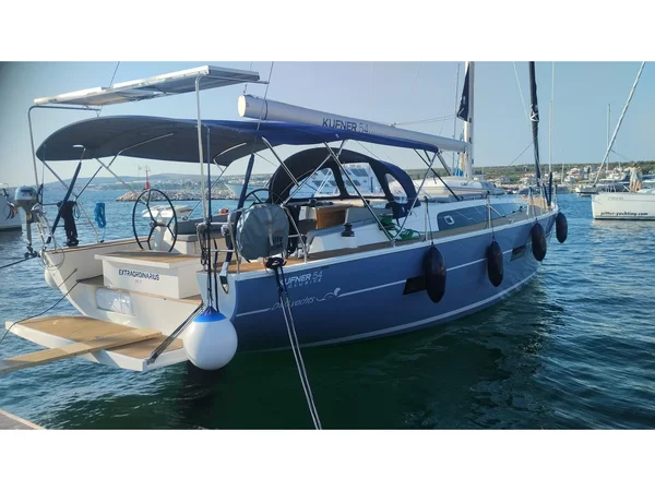 D&D KUFNER 54 par Nautika Kufner à Trogir
