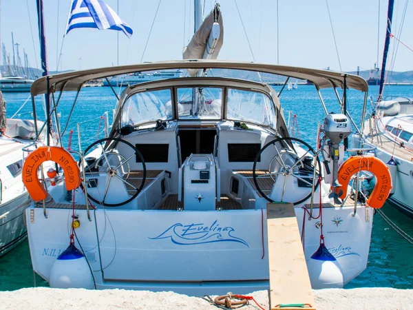 Sun Odyssey 410 from Mediterranean Sailing Group in Lavrion