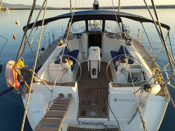 Sun Odyssey 45 af George Kotsiris i Kalamata