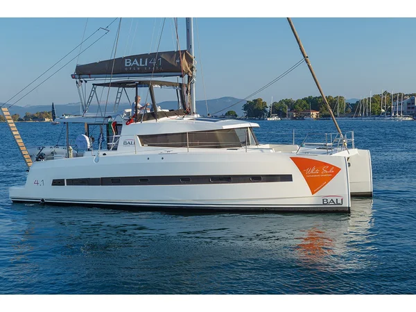 Bali 4.1 from Riginos Sails in Preveza