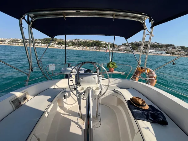 Hunter 320 från Sailing Sicily Travelling i Castellammare del Golfo