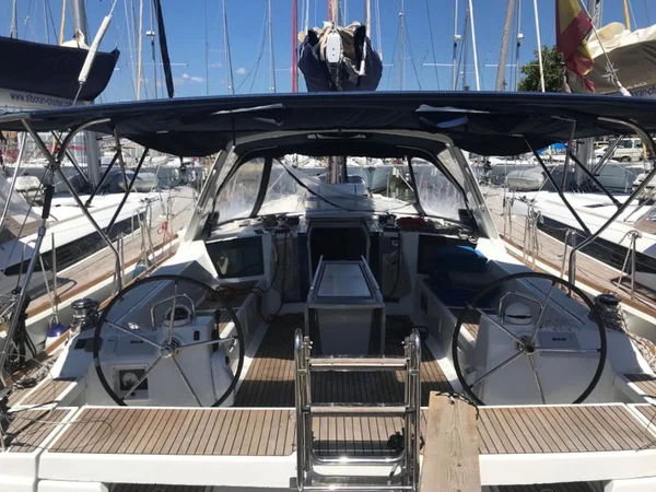 Oceanis 45 della Alboran Charter a Palma di Maiorca