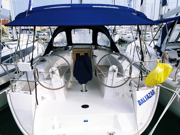 Bavaria 34 Cruiser van Adventure Charter in Drage