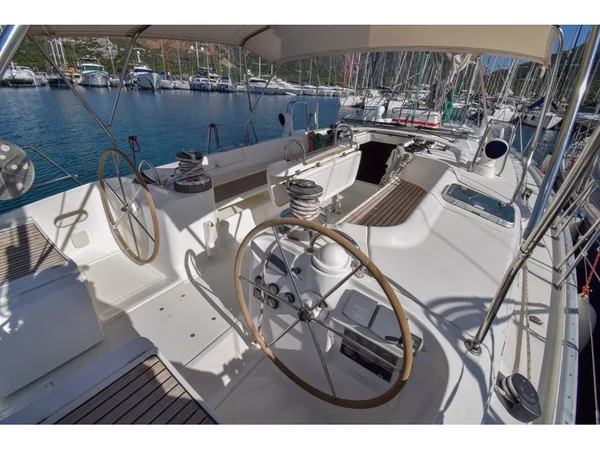 Oceanis 50 della Come on Board a Nikiti