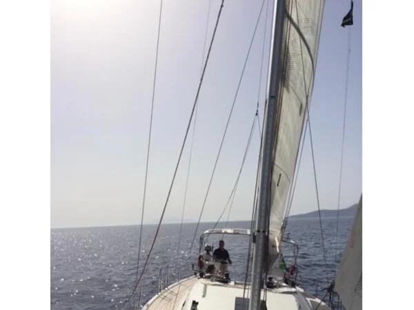 Italia Yachts 13.98 da Ocean Freedom em Castiglioncello