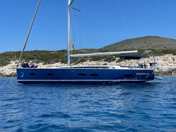 D&D KUFNER 54 från Uniko Charter i Salerno