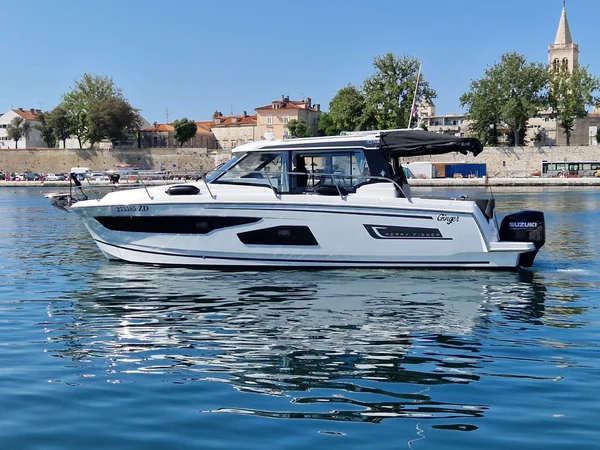 Merry Fisher 1095 from Sea Drive in Zadar